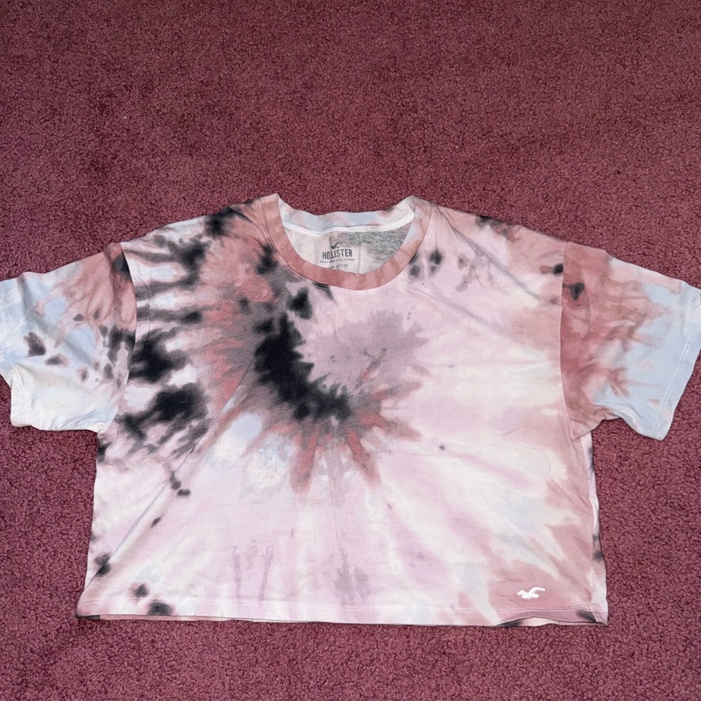 Hollister Pink and Black Swirl Tee